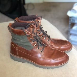 Clarks brown leather boot
